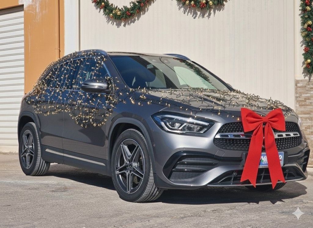 Mercedes-Benz GLA 200 2020