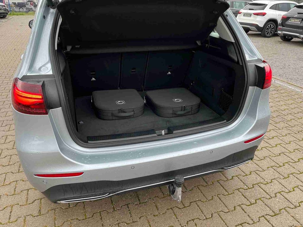 Mercedes-Benz B 250 2024