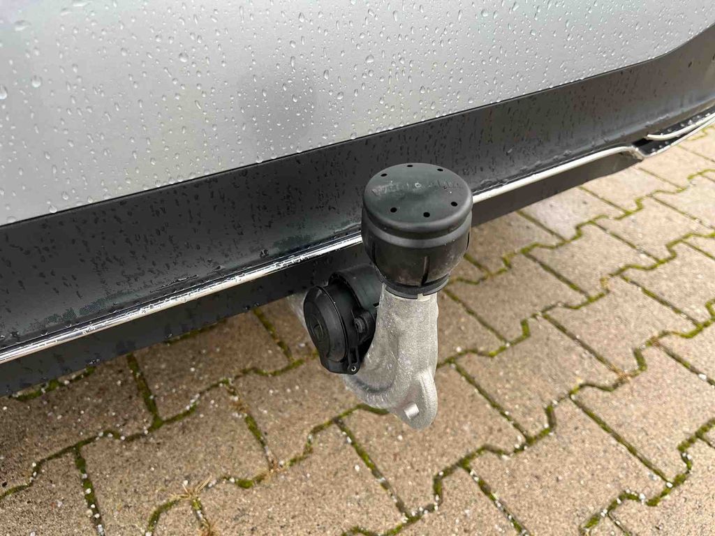 Mercedes-Benz B 250 2024