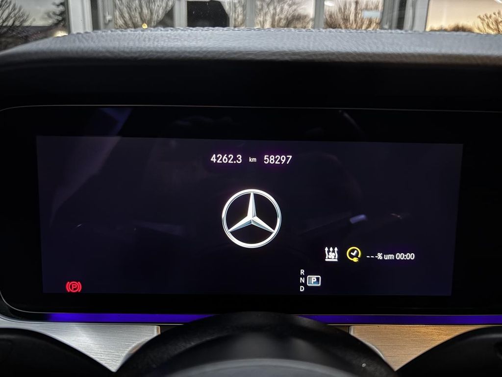 Mercedes-Benz E 300 2023
