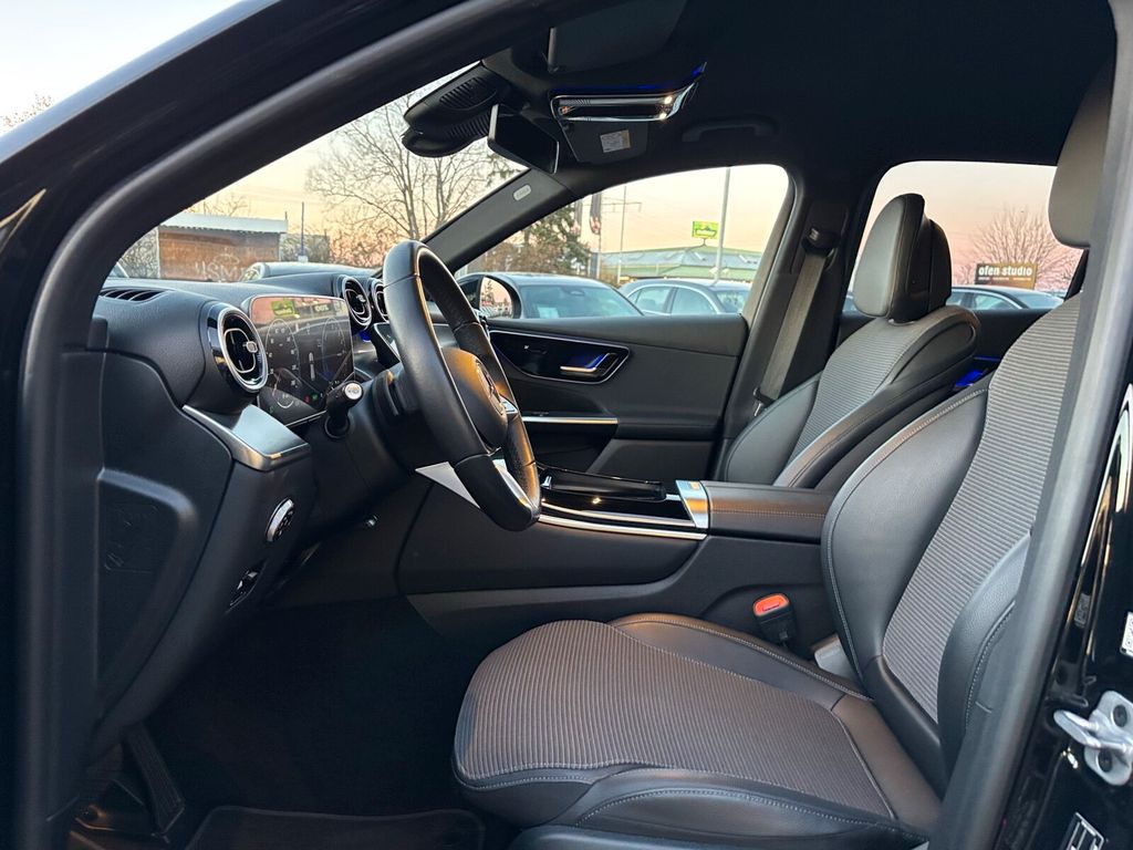 Mercedes-Benz GLC 300 2024