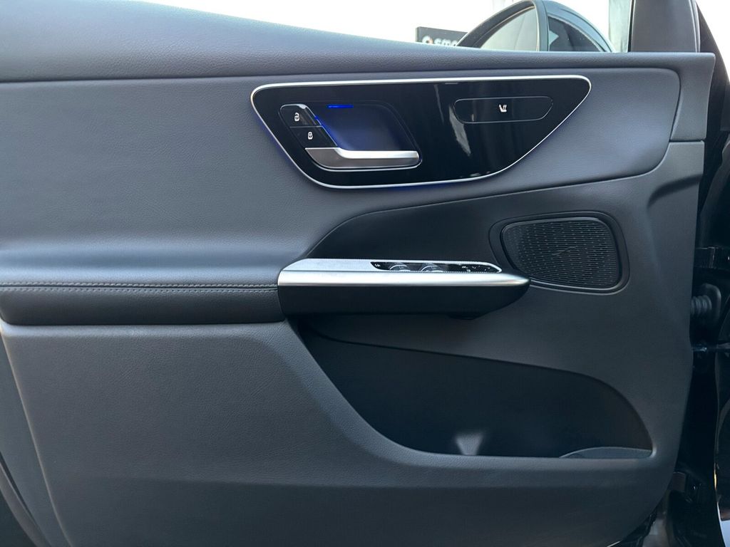 Mercedes-Benz GLC 300 2024