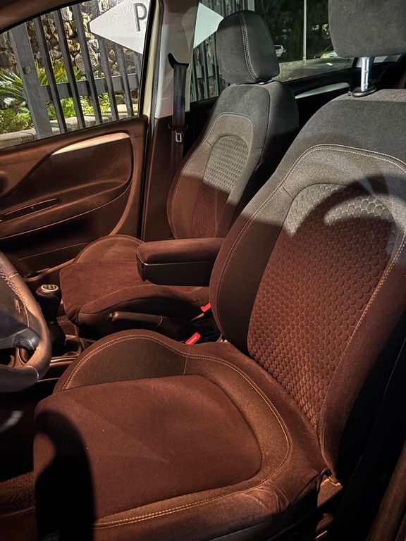 Fiat Punto 2016