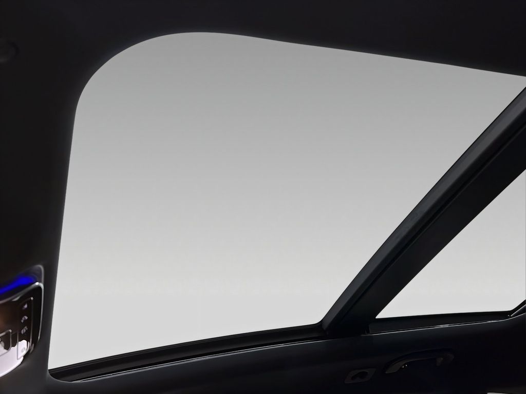 Mercedes-Benz GLC 300 2025