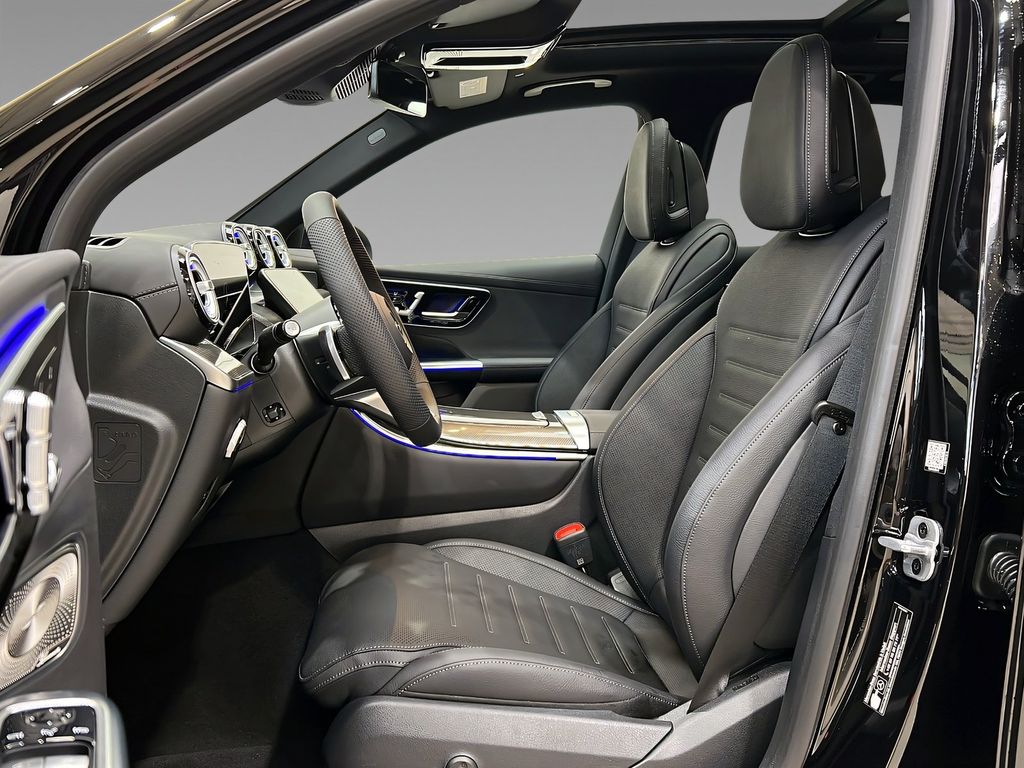 Mercedes-Benz GLC 300 2025