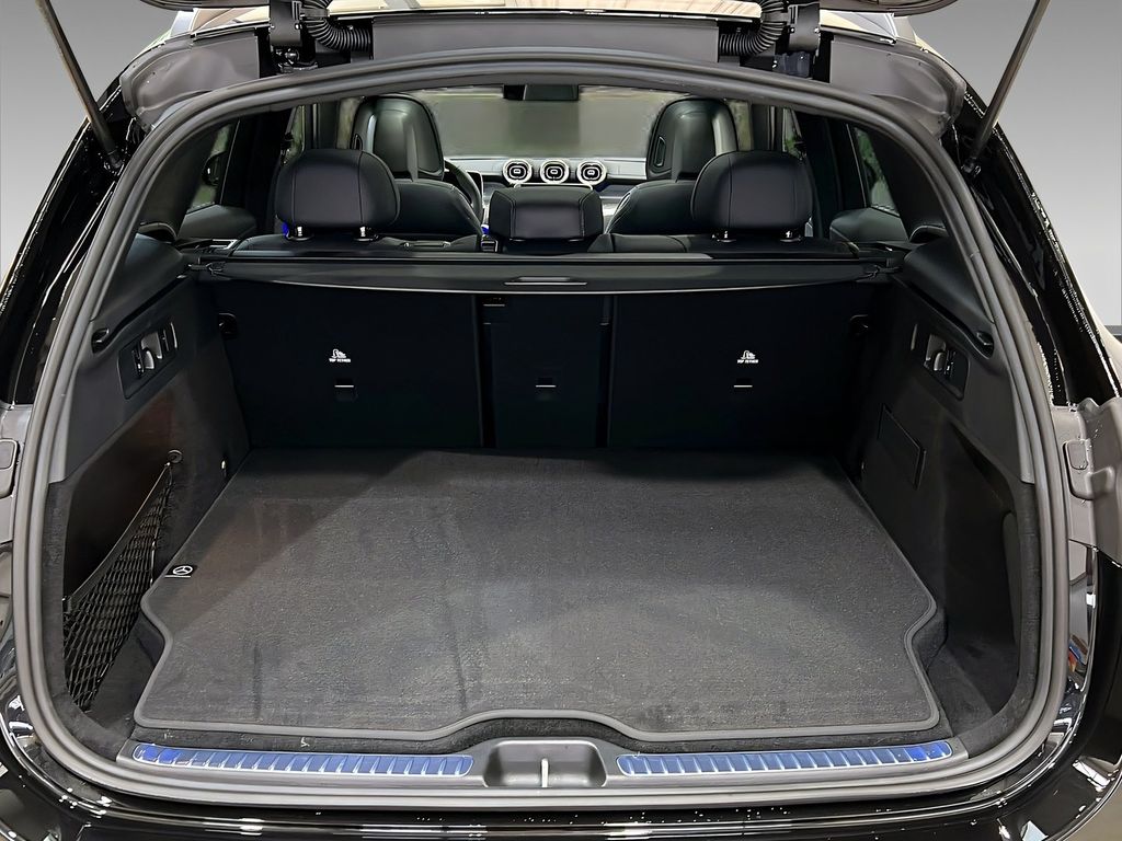 Mercedes-Benz GLC 300 2025