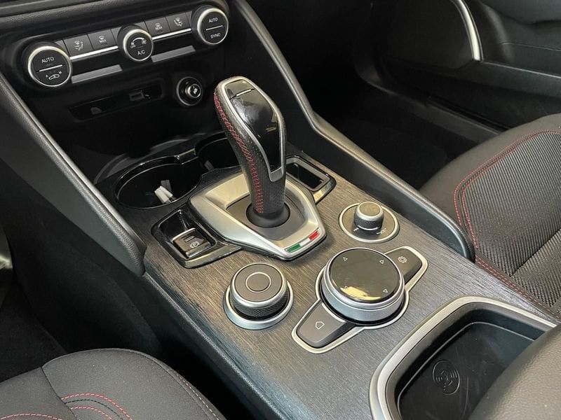 Alfa Romeo Giulia 2021