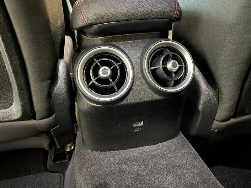 Alfa Romeo Giulia 2021
