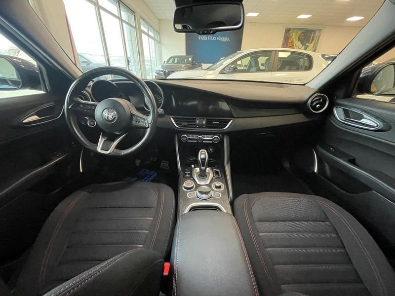 Alfa Romeo Giulia 2021