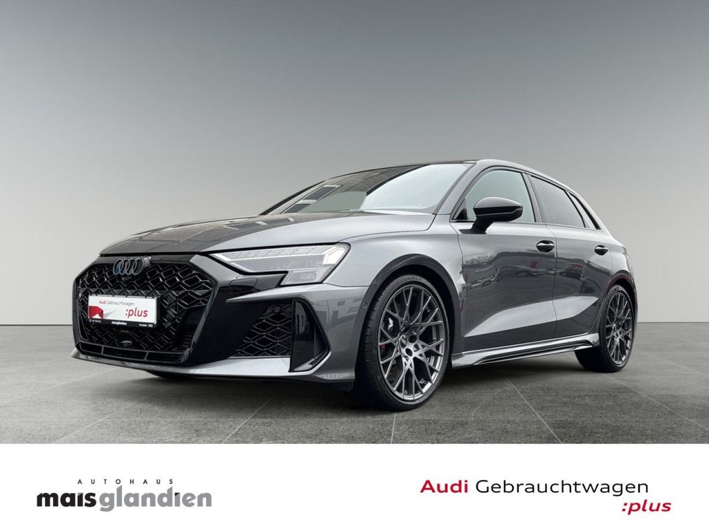 Audi RS3 2025