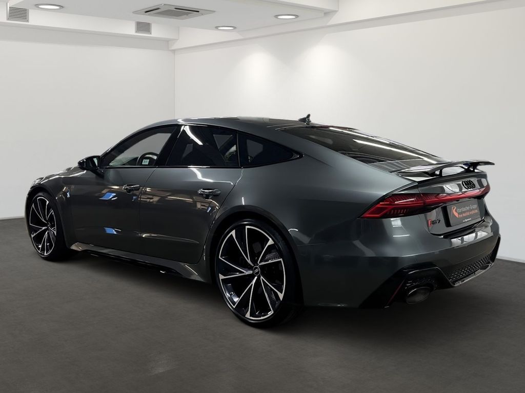 Audi RS7 2021