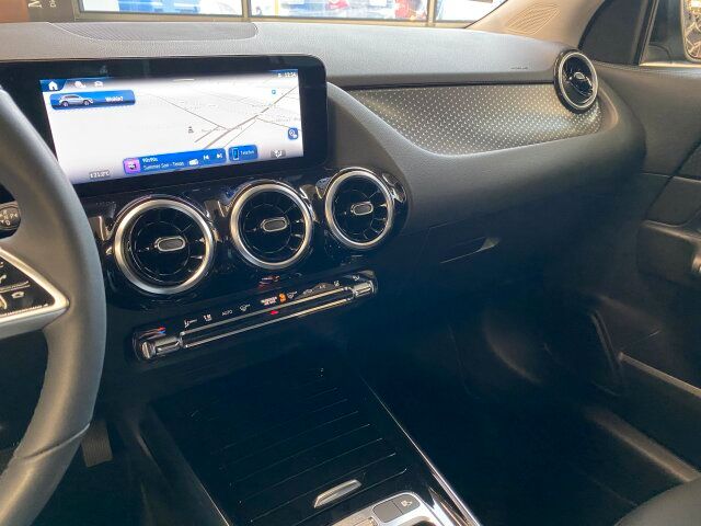 Mercedes-Benz GLA 250 2024