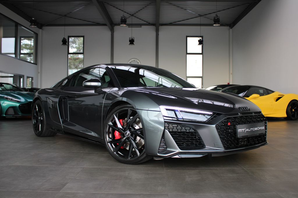 Audi R8 2021