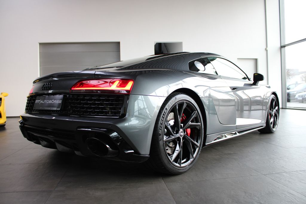 Audi R8 2021
