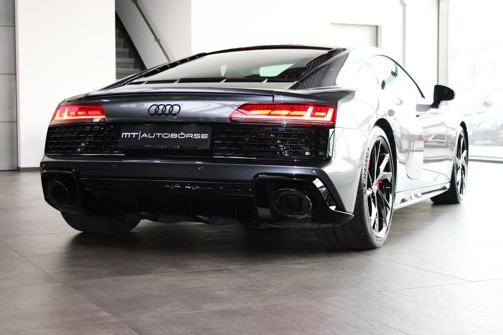Audi R8 2021