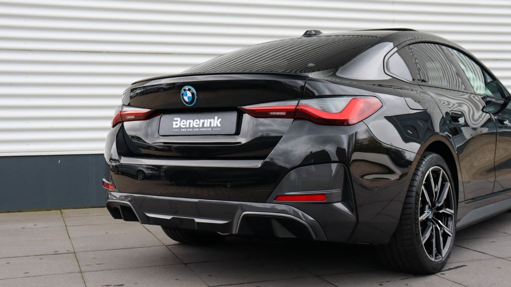 BMW i4 2023