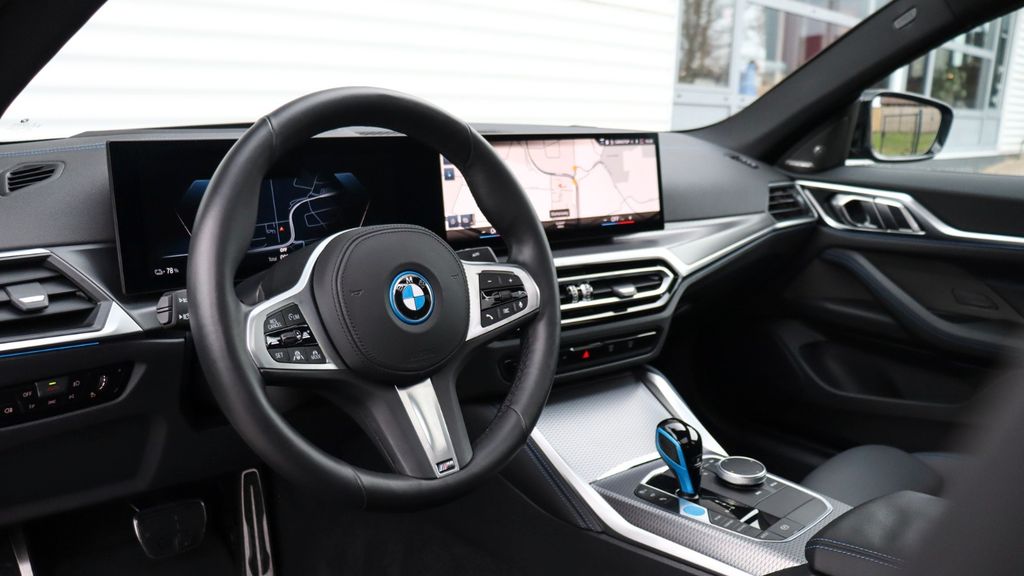 BMW i4 2023
