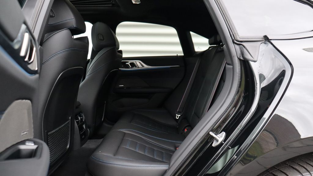 BMW i4 2023