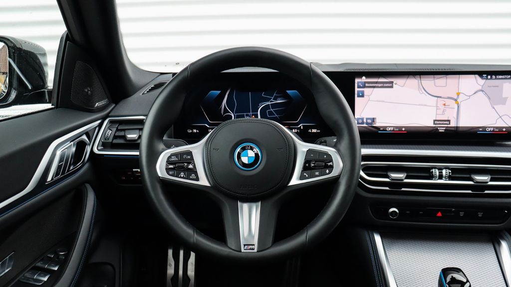 BMW i4 2023