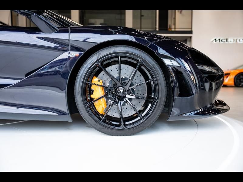 McLaren 750S 2023