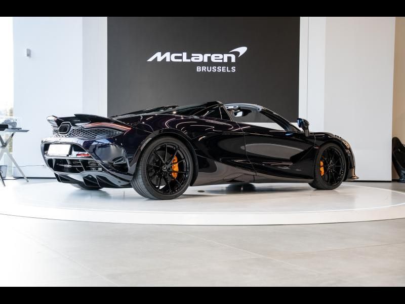 McLaren 750S 2023