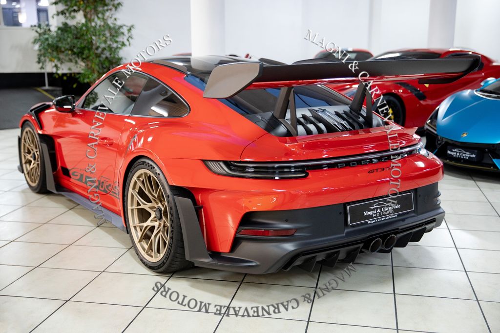 Porsche 992 2024