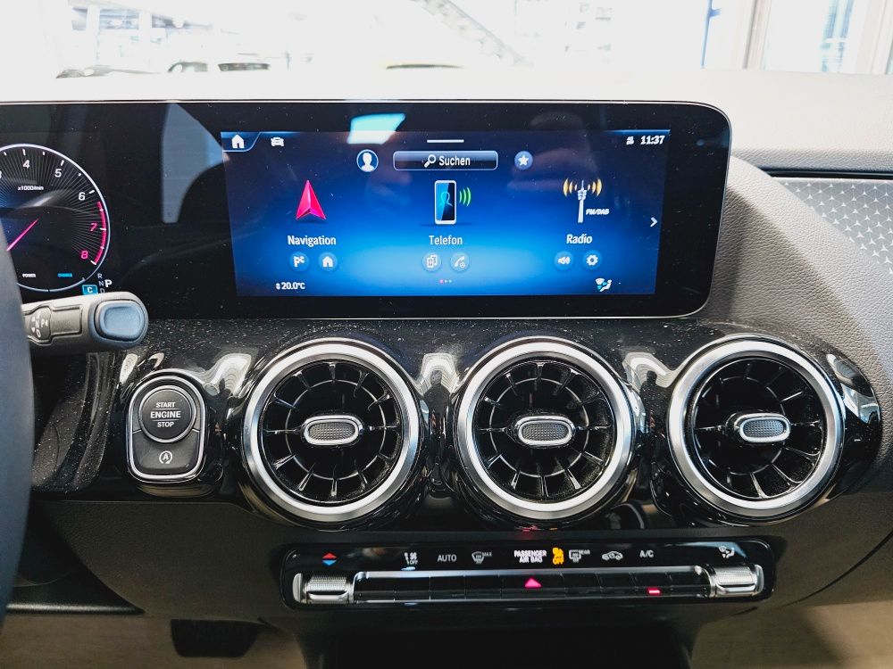Mercedes-Benz B 200 2023