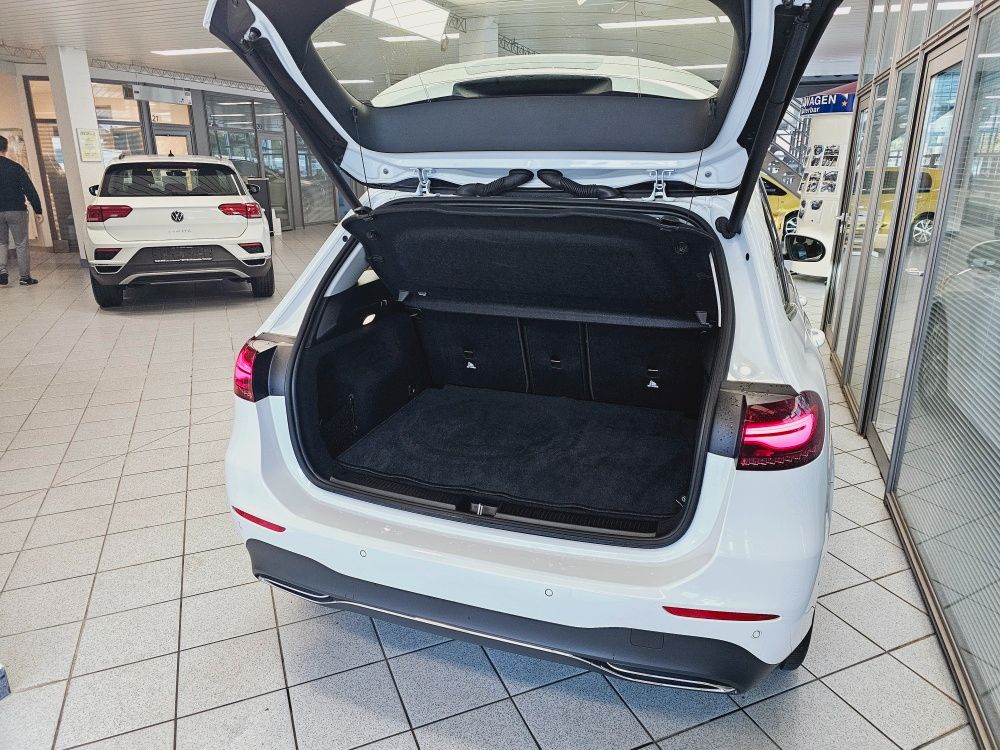 Mercedes-Benz B 200 2023