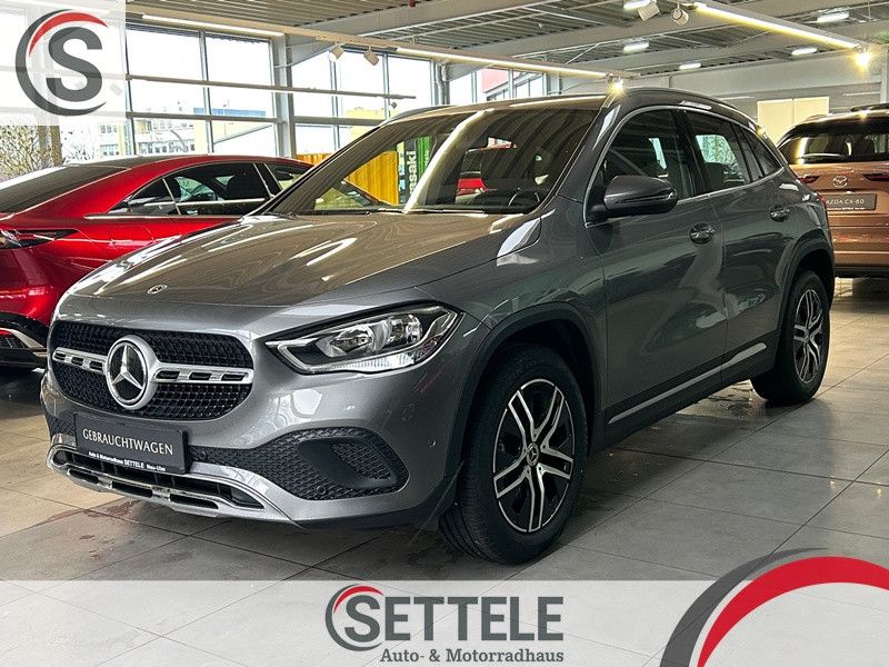 Mercedes-Benz GLA 200 2020