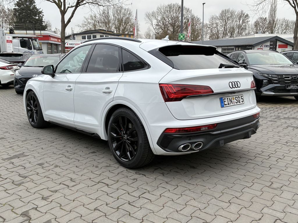 Audi SQ5 2022