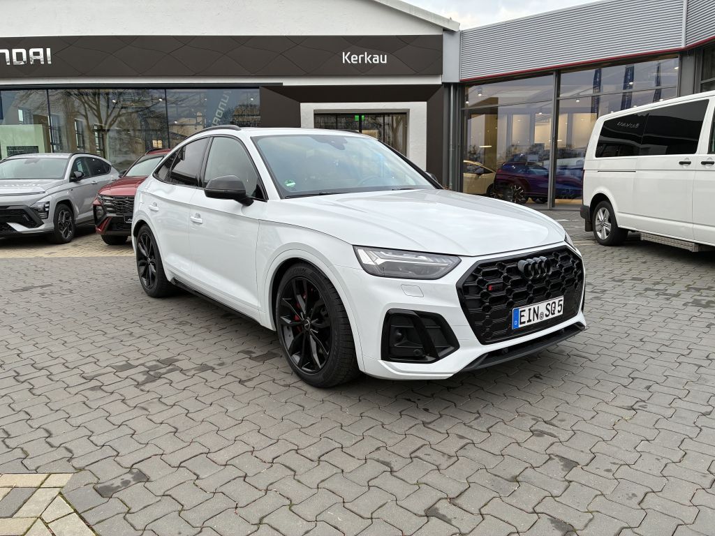 Audi SQ5 2022