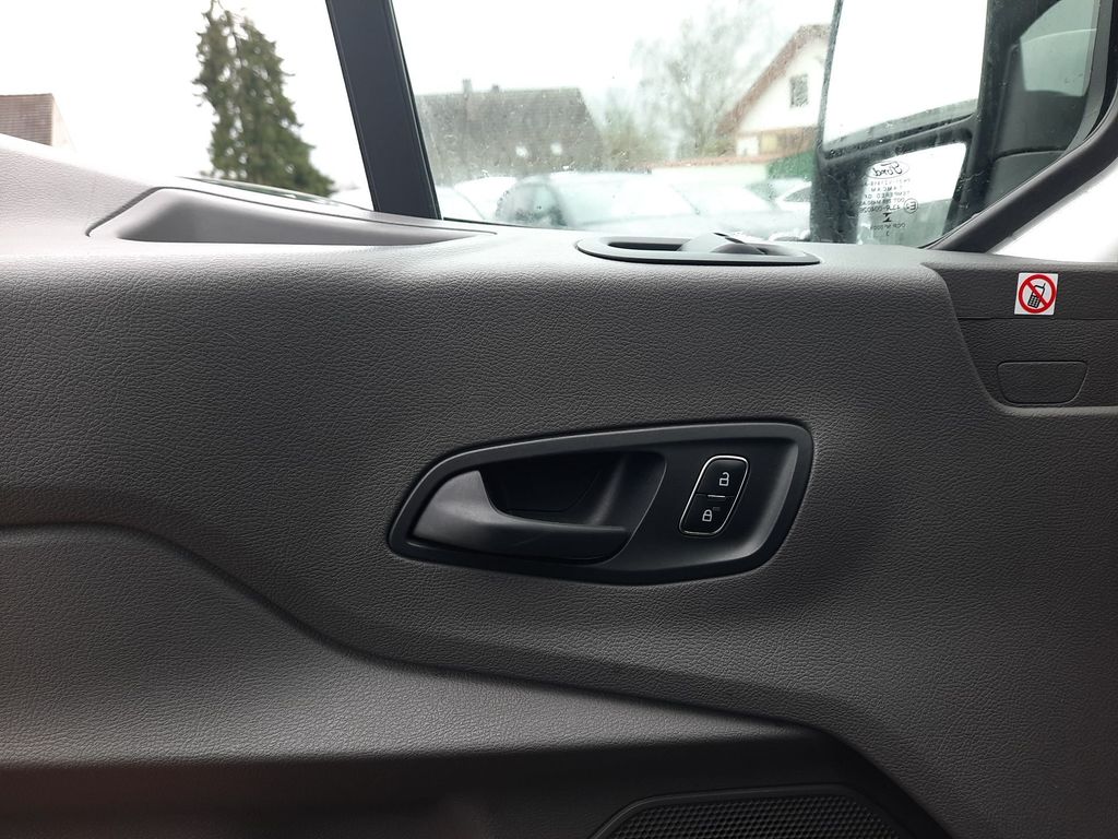 Ford Transit 2024