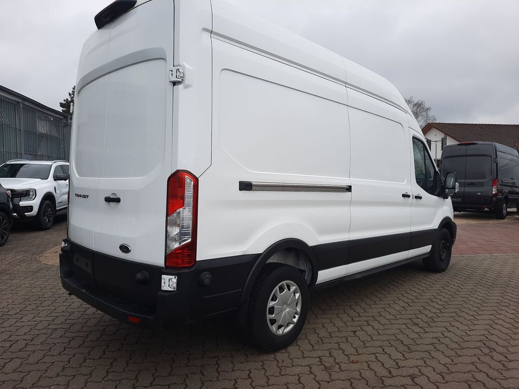 Ford Transit 2024