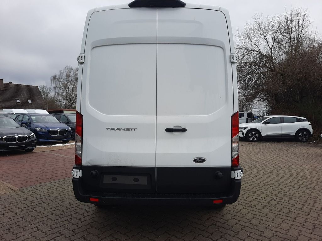 Ford Transit 2024