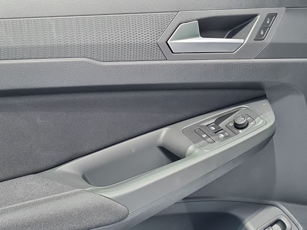 Ford Tourneo Connect 2025