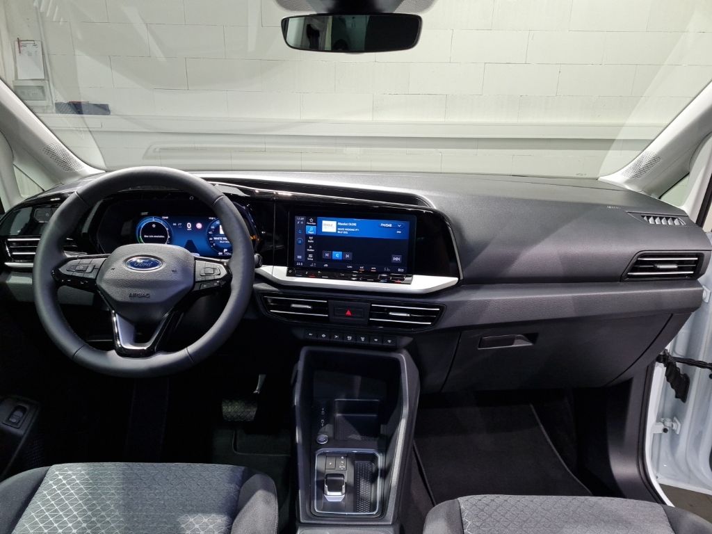 Ford Tourneo Connect 2025