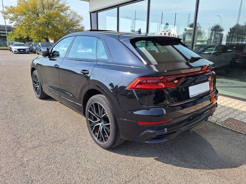 Audi Q8 2022
