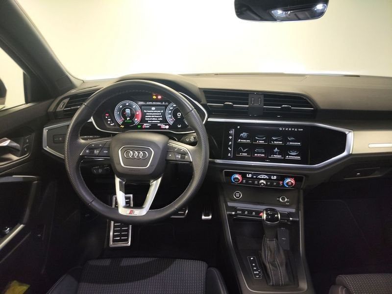 Audi Q3 2025