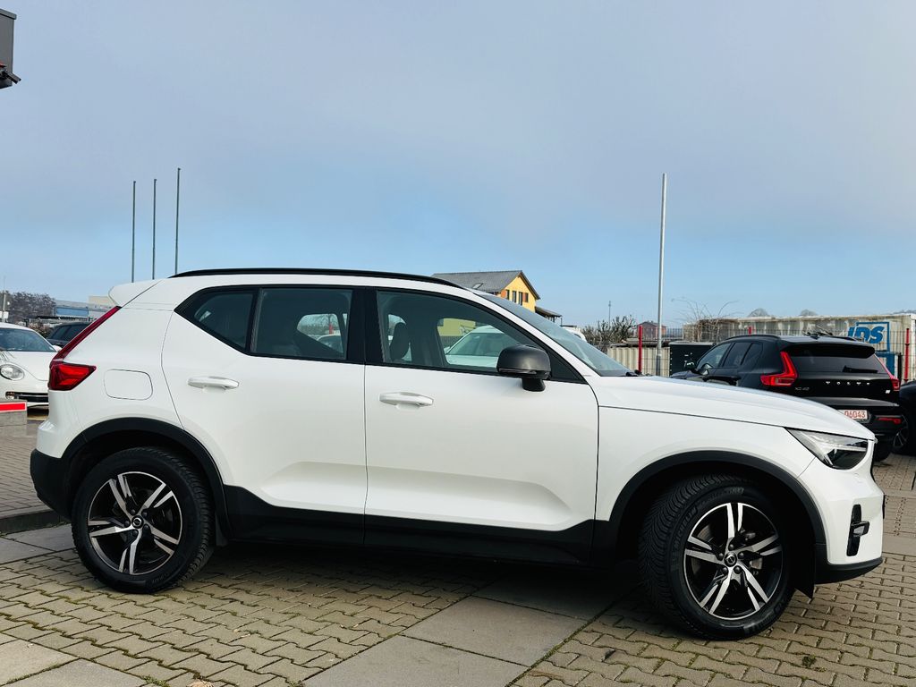 Volvo XC40 2023