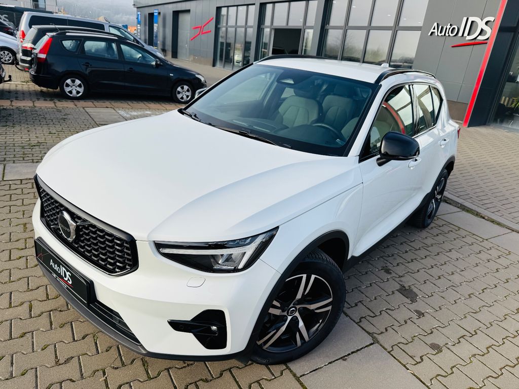 Volvo XC40 2023
