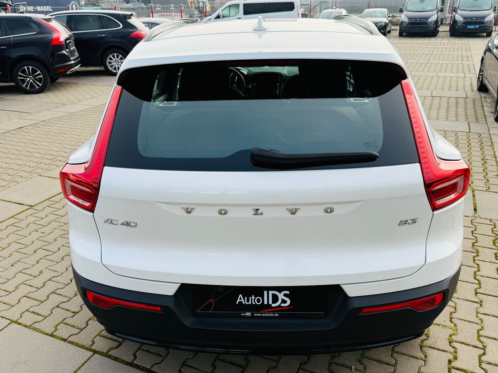 Volvo XC40 2023