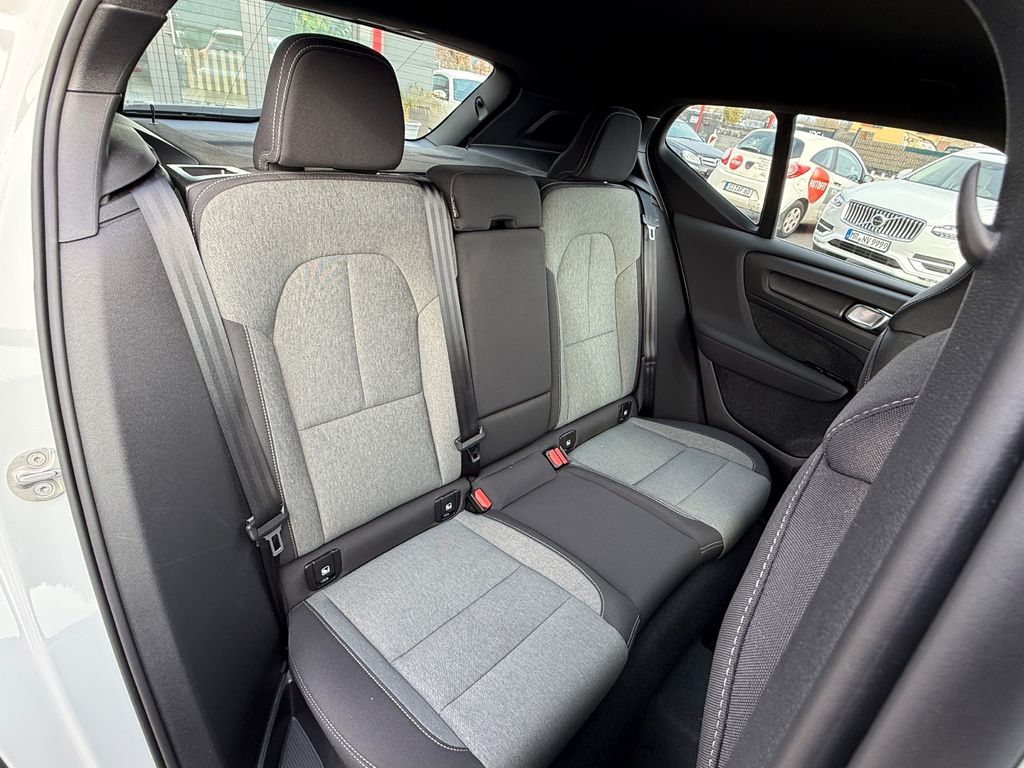 Volvo XC40 2023