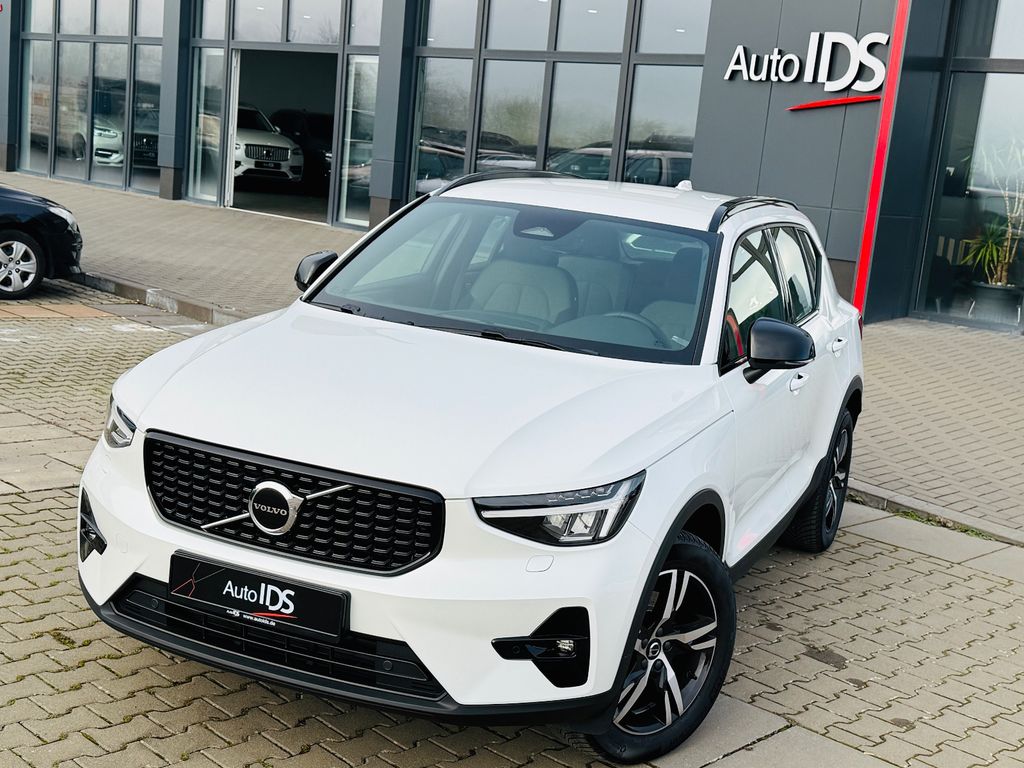 Volvo XC40 2023