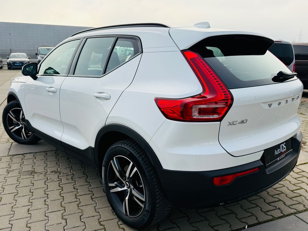 Volvo XC40 2023