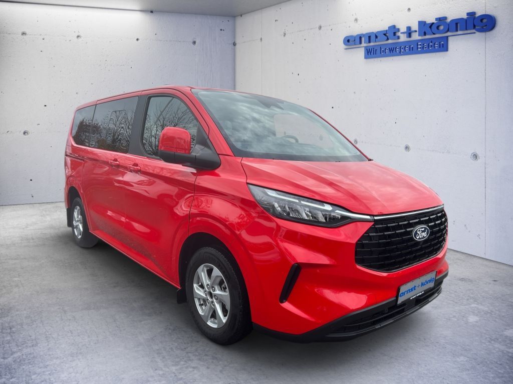 Ford Tourneo Custom 2025