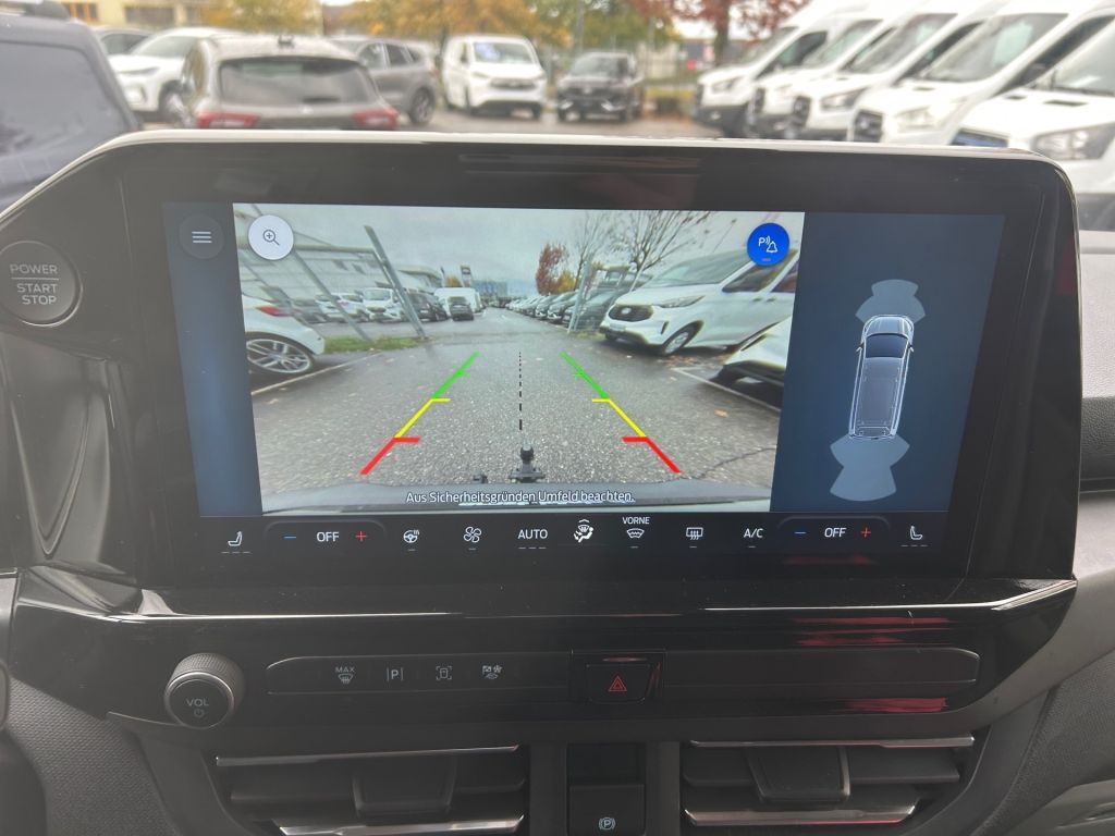 Ford Tourneo Custom 2025