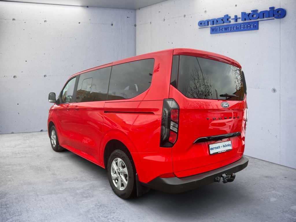 Ford Tourneo Custom 2025