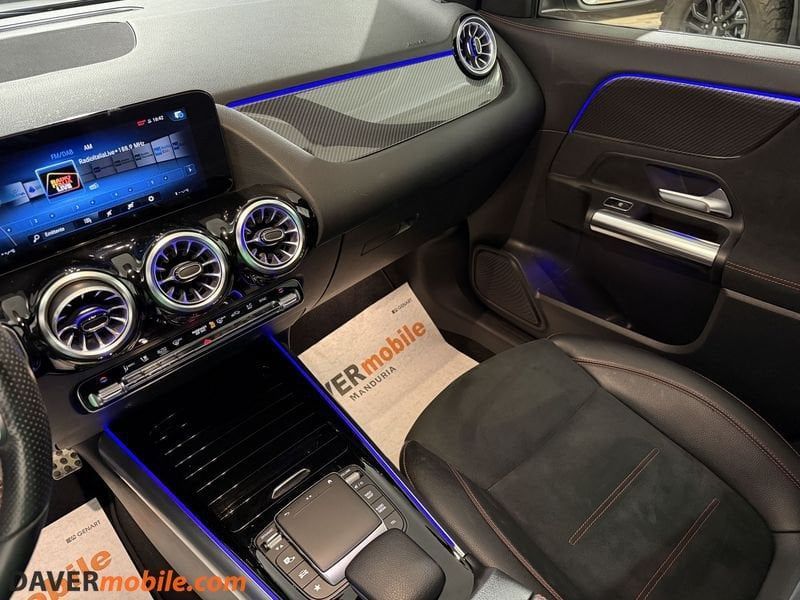 Mercedes-Benz GLA 200 2022