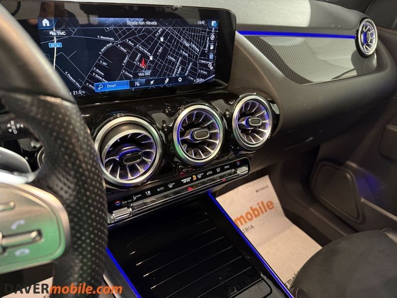 Mercedes-Benz GLA 200 2022