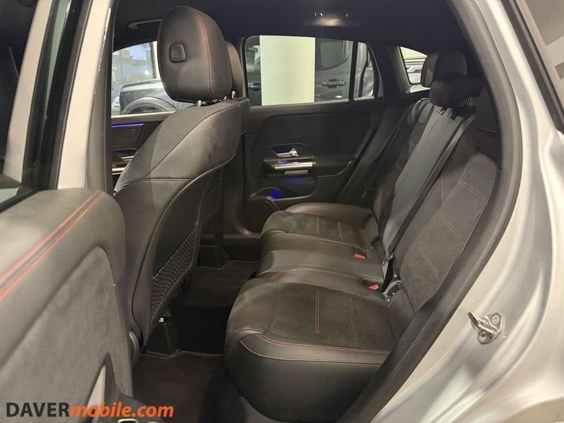 Mercedes-Benz GLA 200 2022